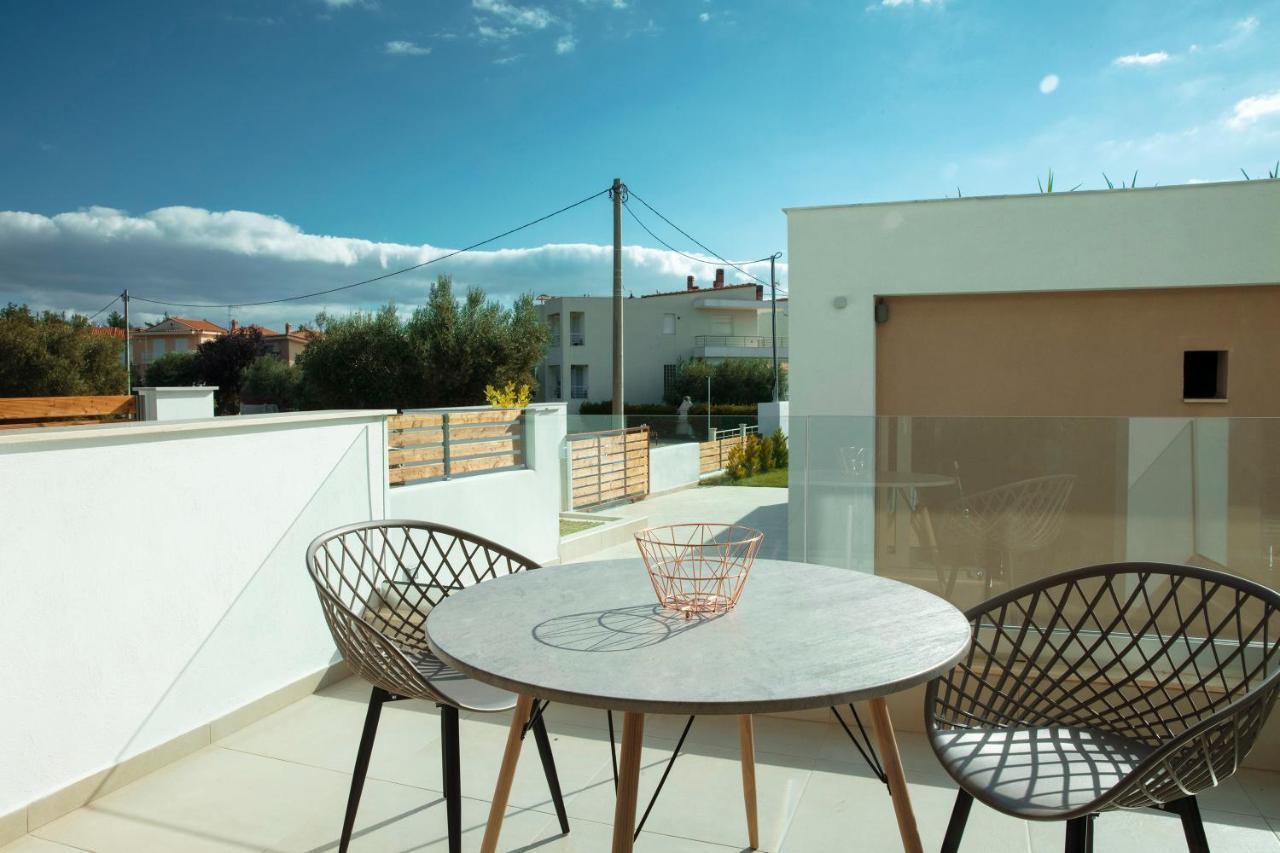 Le Grand Reve Aparthotel Gerakini Buitenkant foto