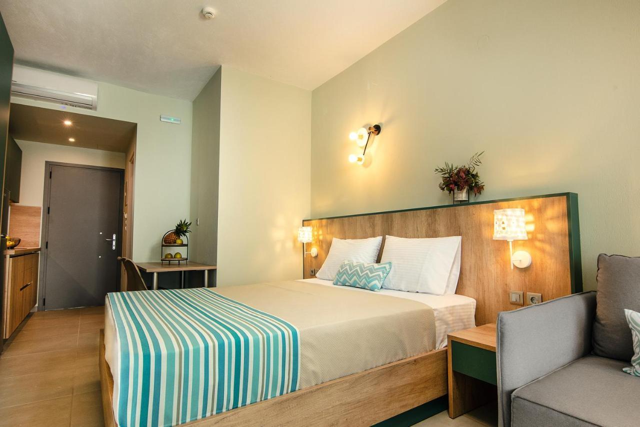 Le Grand Reve Aparthotel Gerakini Buitenkant foto